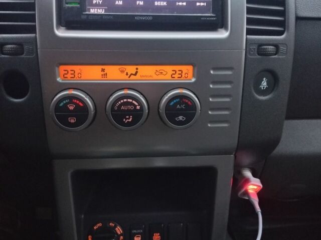 Серый Ниссан Патфайндер, объемом двигателя 2.5 л и пробегом 230 тыс. км за 6588 $, фото 7 на Automoto.ua