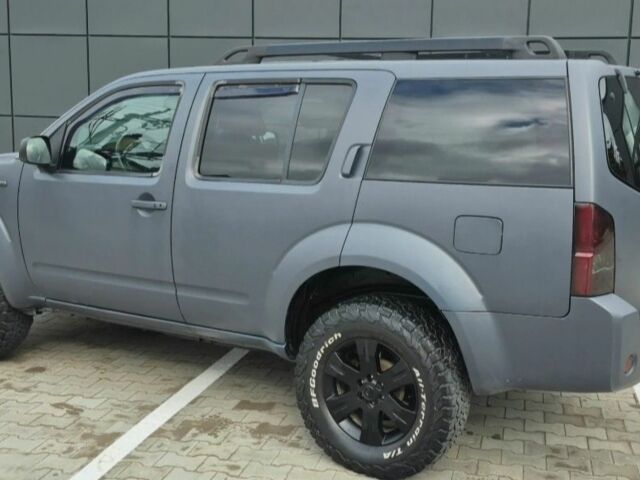 Ніссан Патфайндер 2007 у Дніпро (Дніпропетровську) на Automoto.ua Сірий Ніссан Патфайндер, об'ємом двигуна 2.5 л та пробігом 225 тис. км за 3100 $, фото 6 на Automoto.ua