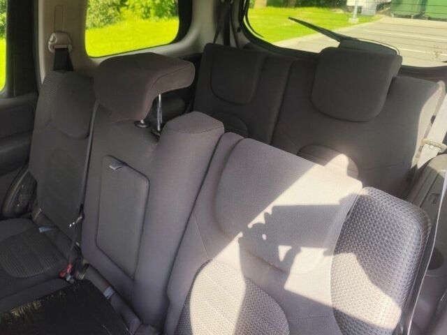 Серый Ниссан Патфайндер, объемом двигателя 2.5 л и пробегом 255 тыс. км за 3493 $, фото 12 на Automoto.ua