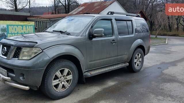 Ниссан Патфайндер 2008 в Тячеве на Automoto.ua Серый Ниссан Патфайндер, объемом двигателя 2.5 л и пробегом 280 тыс. км за 7800 $, фото 24 на Automoto.ua