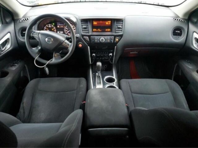 Сірий Ніссан Патфайндер, об'ємом двигуна 3.5 л та пробігом 270 тис. км за 5000 $, фото 9 на Automoto.ua