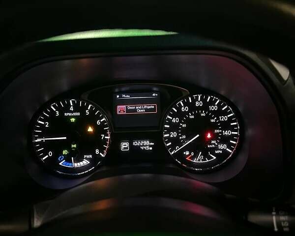 Серый Ниссан Патфайндер, объемом двигателя 2.49 л и пробегом 164 тыс. км за 12799 $, фото 1 на Automoto.ua