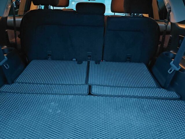 Сірий Ніссан Патфайндер, об'ємом двигуна 3.5 л та пробігом 240 тис. км за 13000 $, фото 9 на Automoto.ua