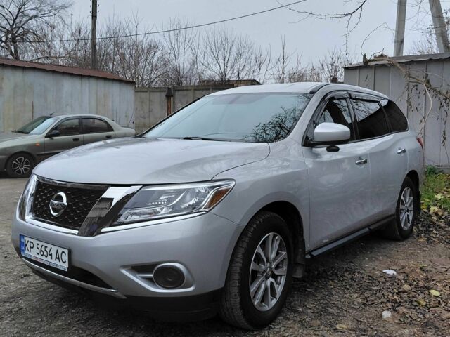 Сірий Ніссан Патфайндер, об'ємом двигуна 3.5 л та пробігом 240 тис. км за 13000 $, фото 14 на Automoto.ua