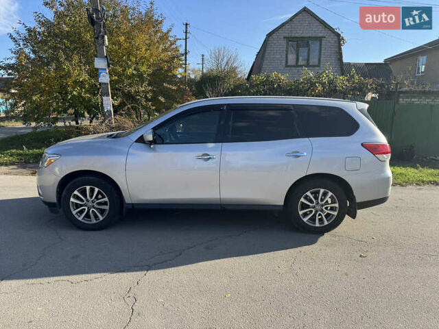 Сірий Ніссан Патфайндер, об'ємом двигуна 3.5 л та пробігом 239 тис. км за 11500 $, фото 6 на Automoto.ua