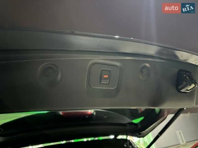 Серый Ниссан Патфайндер, объемом двигателя 2.49 л и пробегом 164 тыс. км за 12799 $, фото 11 на Automoto.ua