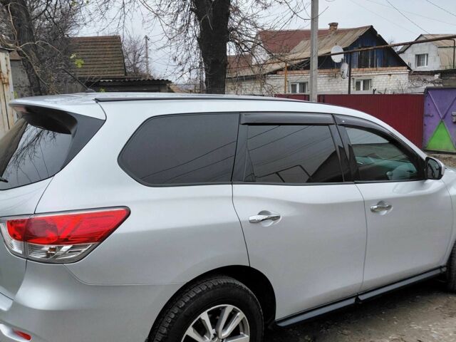 Сірий Ніссан Патфайндер, об'ємом двигуна 3.5 л та пробігом 240 тис. км за 13000 $, фото 20 на Automoto.ua