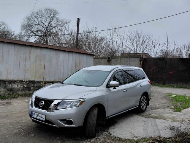 Сірий Ніссан Патфайндер, об'ємом двигуна 3.5 л та пробігом 240 тис. км за 13000 $, фото 19 на Automoto.ua