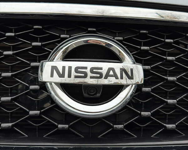 Серый Ниссан Патфайндер, объемом двигателя 3.5 л и пробегом 148 тыс. км за 12500 $, фото 12 на Automoto.ua