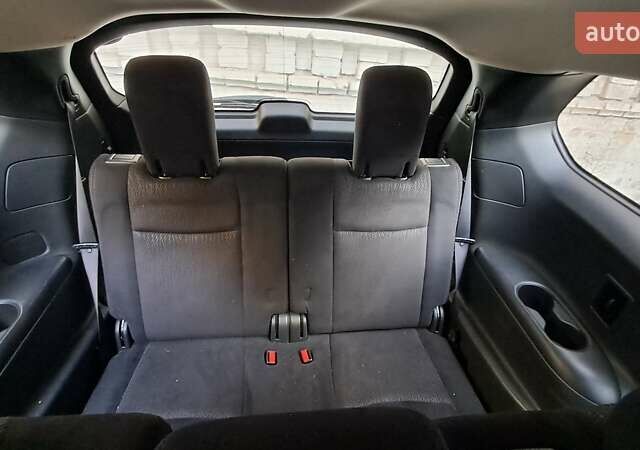 Сірий Ніссан Патфайндер, об'ємом двигуна 3.5 л та пробігом 99 тис. км за 13000 $, фото 6 на Automoto.ua