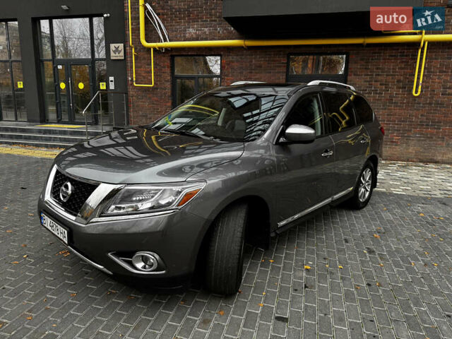 Серый Ниссан Патфайндер, объемом двигателя 3.5 л и пробегом 148 тыс. км за 12500 $, фото 8 на Automoto.ua