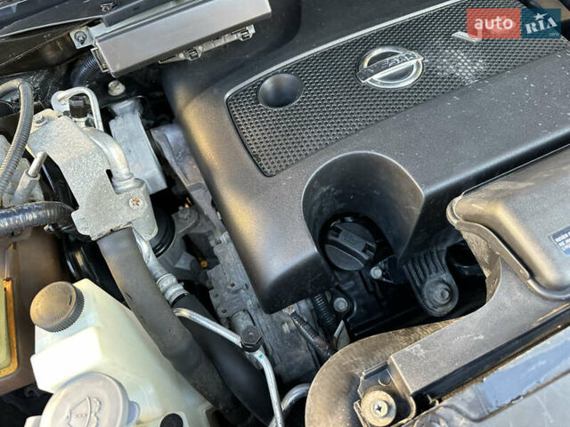 Серый Ниссан Патфайндер, объемом двигателя 3.5 л и пробегом 186 тыс. км за 15400 $, фото 35 на Automoto.ua