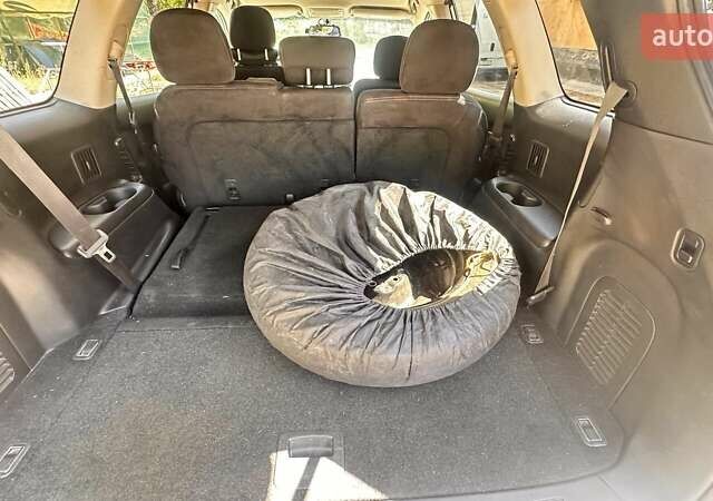 Серый Ниссан Патфайндер, объемом двигателя 3.5 л и пробегом 218 тыс. км за 13500 $, фото 13 на Automoto.ua