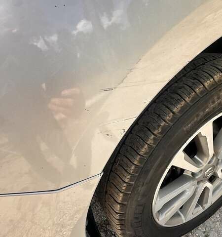 Серый Ниссан Патфайндер, объемом двигателя 3.5 л и пробегом 218 тыс. км за 13500 $, фото 9 на Automoto.ua