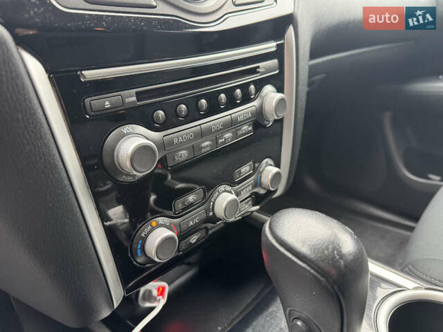 Сірий Ніссан Патфайндер, об'ємом двигуна 3.5 л та пробігом 171 тис. км за 12750 $, фото 23 на Automoto.ua