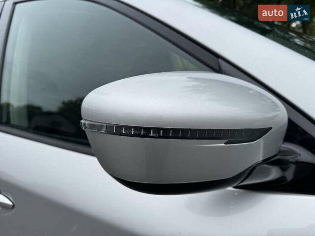 Сірий Ніссан Патфайндер, об'ємом двигуна 3.5 л та пробігом 171 тис. км за 12750 $, фото 11 на Automoto.ua