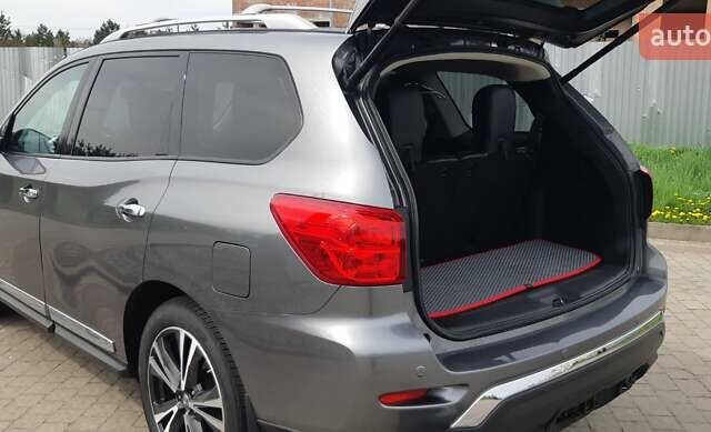 Сірий Ніссан Патфайндер, об'ємом двигуна 3.5 л та пробігом 93 тис. км за 18900 $, фото 9 на Automoto.ua