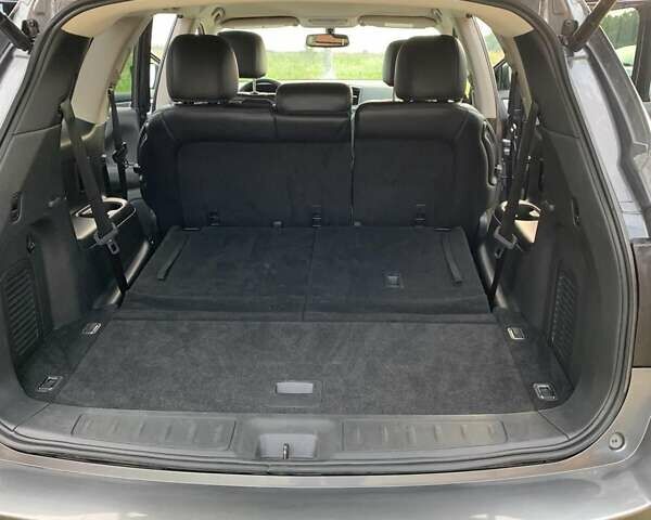 Сірий Ніссан Патфайндер, об'ємом двигуна 3.5 л та пробігом 179 тис. км за 15700 $, фото 13 на Automoto.ua