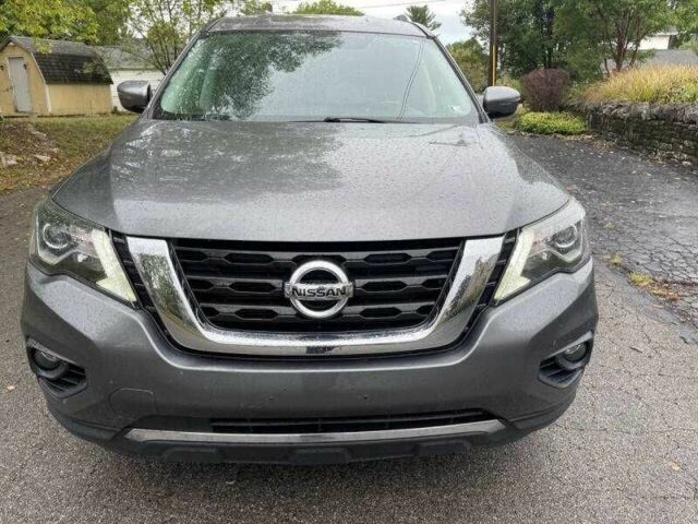 Сірий Ніссан Патфайндер, об'ємом двигуна 3.5 л та пробігом 52 тис. км за 3500 $, фото 7 на Automoto.ua