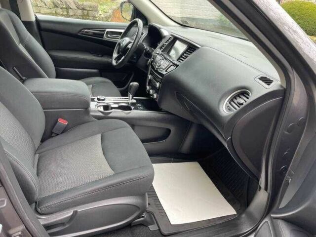 Сірий Ніссан Патфайндер, об'ємом двигуна 3.5 л та пробігом 52 тис. км за 3500 $, фото 17 на Automoto.ua