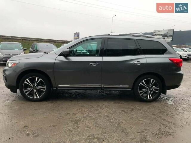 Серый Ниссан Патфайндер, объемом двигателя 3.5 л и пробегом 93 тыс. км за 20190 $, фото 4 на Automoto.ua