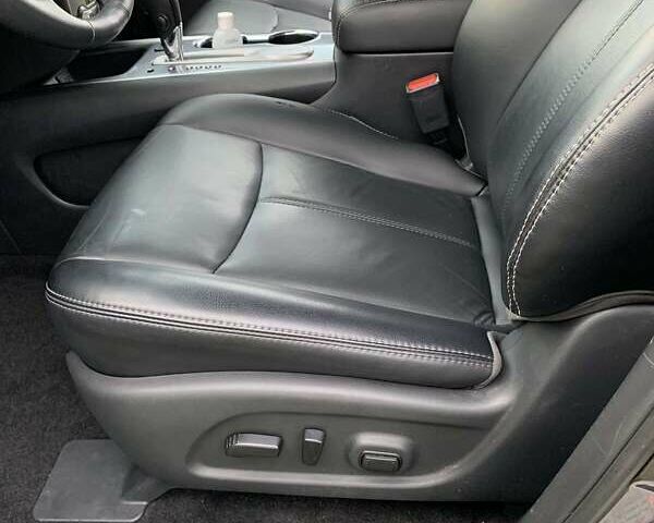 Сірий Ніссан Патфайндер, об'ємом двигуна 3.5 л та пробігом 179 тис. км за 15700 $, фото 18 на Automoto.ua