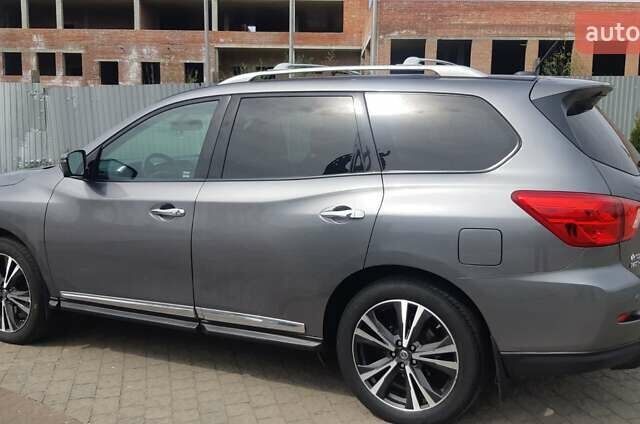 Сірий Ніссан Патфайндер, об'ємом двигуна 3.5 л та пробігом 93 тис. км за 18900 $, фото 7 на Automoto.ua