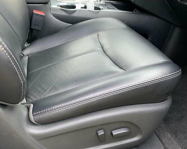 Сірий Ніссан Патфайндер, об'ємом двигуна 3.5 л та пробігом 179 тис. км за 15700 $, фото 6 на Automoto.ua