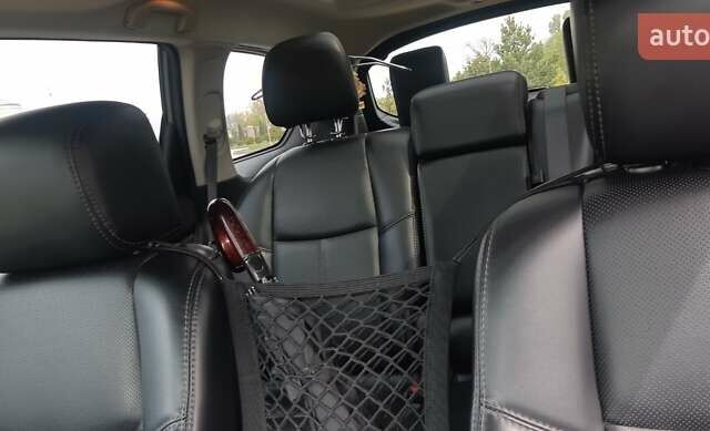 Сірий Ніссан Патфайндер, об'ємом двигуна 3.5 л та пробігом 93 тис. км за 18900 $, фото 15 на Automoto.ua