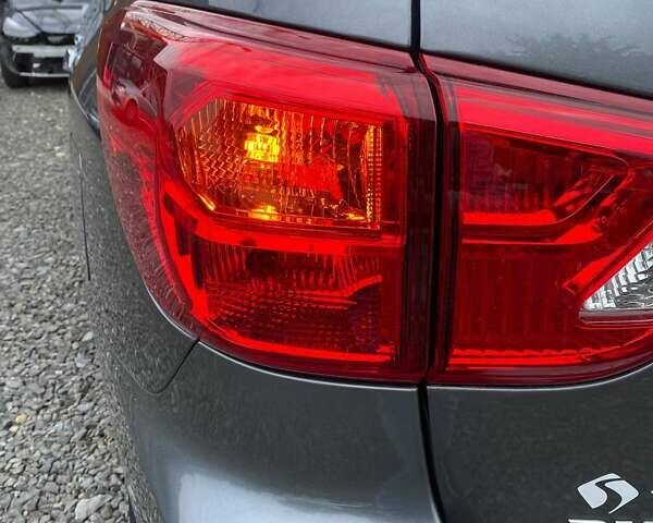 Сірий Ніссан Патфайндер, об'ємом двигуна 3.5 л та пробігом 91 тис. км за 20500 $, фото 6 на Automoto.ua