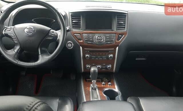 Сірий Ніссан Патфайндер, об'ємом двигуна 3.5 л та пробігом 93 тис. км за 18900 $, фото 5 на Automoto.ua