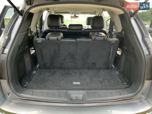 Сірий Ніссан Патфайндер, об'ємом двигуна 3.5 л та пробігом 179 тис. км за 15700 $, фото 15 на Automoto.ua