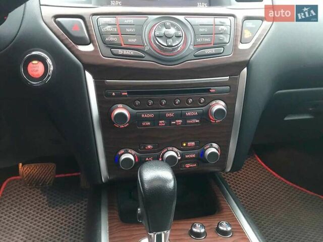 Серый Ниссан Патфайндер, объемом двигателя 3.5 л и пробегом 93 тыс. км за 20190 $, фото 21 на Automoto.ua