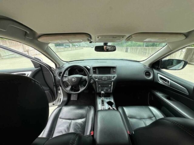 Сірий Ніссан Патфайндер, об'ємом двигуна 3.5 л та пробігом 41 тис. км за 18500 $, фото 9 на Automoto.ua