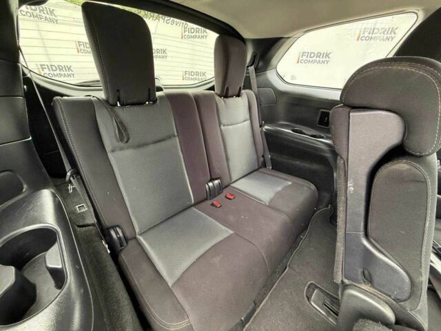 Серый Ниссан Патфайндер, объемом двигателя 3.5 л и пробегом 189 тыс. км за 11500 $, фото 6 на Automoto.ua