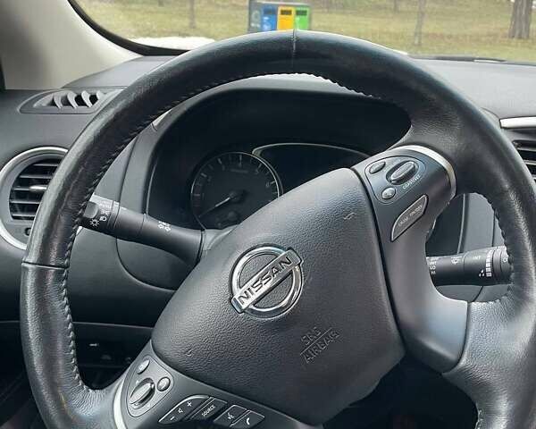 Серый Ниссан Патфайндер, объемом двигателя 3.5 л и пробегом 128 тыс. км за 18300 $, фото 11 на Automoto.ua