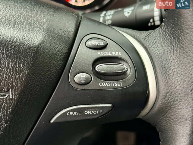 Серый Ниссан Патфайндер, объемом двигателя 3.5 л и пробегом 176 тыс. км за 13700 $, фото 24 на Automoto.ua