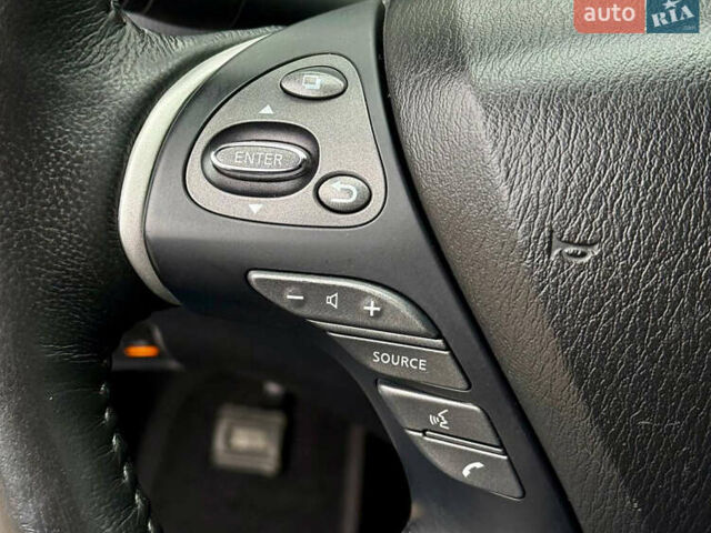 Серый Ниссан Патфайндер, объемом двигателя 3.5 л и пробегом 176 тыс. км за 13700 $, фото 29 на Automoto.ua