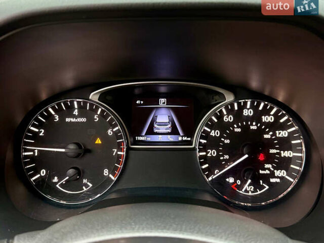 Серый Ниссан Патфайндер, объемом двигателя 3.5 л и пробегом 176 тыс. км за 13700 $, фото 22 на Automoto.ua