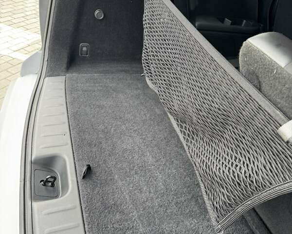 Ніссан Патфайндер 2022 у Рівному на Automoto.ua Сірий Ніссан Патфайндер, об'ємом двигуна 3.5 л та пробігом 53 тис. км за 37500 $, фото 47 на Automoto.ua