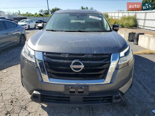 Сірий Ніссан Патфайндер, об'ємом двигуна 3.5 л та пробігом 83 тис. км за 7500 $, фото 4 на Automoto.ua