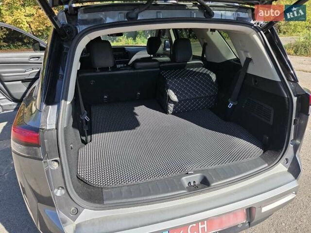 Серый Ниссан Патфайндер, объемом двигателя 3.5 л и пробегом 50 тыс. км за 37500 $, фото 15 на Automoto.ua