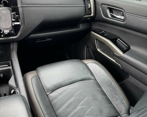 Ніссан Патфайндер 2022 у Рівному на Automoto.ua Сірий Ніссан Патфайндер, об'ємом двигуна 3.5 л та пробігом 53 тис. км за 37500 $, фото 27 на Automoto.ua