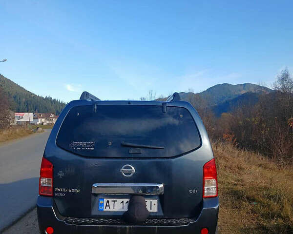 Синий Ниссан Патфайндер, объемом двигателя 2.5 л и пробегом 290 тыс. км за 9500 $, фото 5 на Automoto.ua