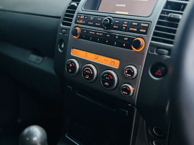 Синій Ніссан Патфайндер, об'ємом двигуна 2.5 л та пробігом 200 тис. км за 4250 $, фото 12 на Automoto.ua