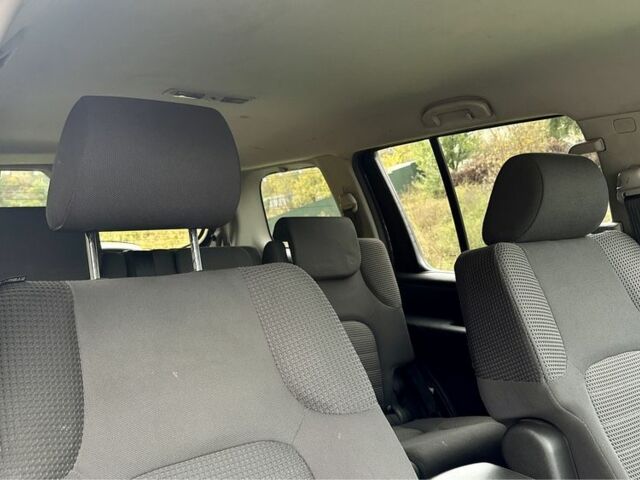 Синий Ниссан Патфайндер, объемом двигателя 2.5 л и пробегом 138 тыс. км за 4600 $, фото 11 на Automoto.ua