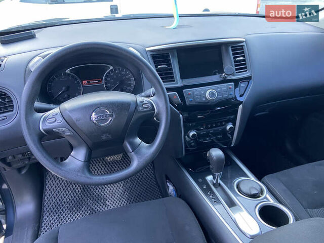 Синий Ниссан Патфайндер, объемом двигателя 3.5 л и пробегом 162 тыс. км за 12500 $, фото 9 на Automoto.ua