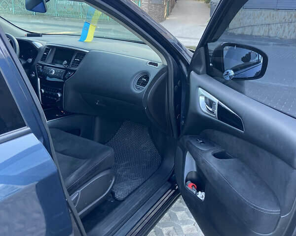 Синий Ниссан Патфайндер, объемом двигателя 3.5 л и пробегом 162 тыс. км за 12500 $, фото 6 на Automoto.ua