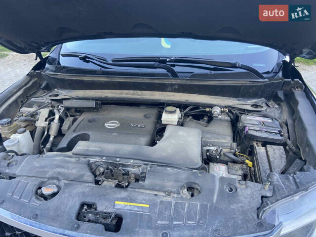 Синий Ниссан Патфайндер, объемом двигателя 3.5 л и пробегом 162 тыс. км за 12500 $, фото 10 на Automoto.ua