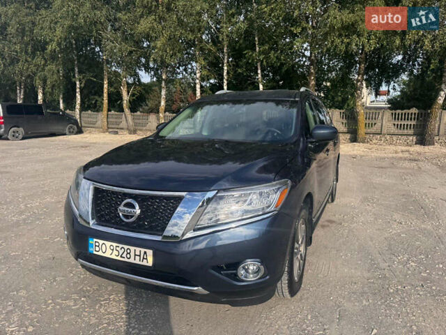 Синий Ниссан Патфайндер, объемом двигателя 3.5 л и пробегом 112 тыс. км за 14500 $, фото 3 на Automoto.ua